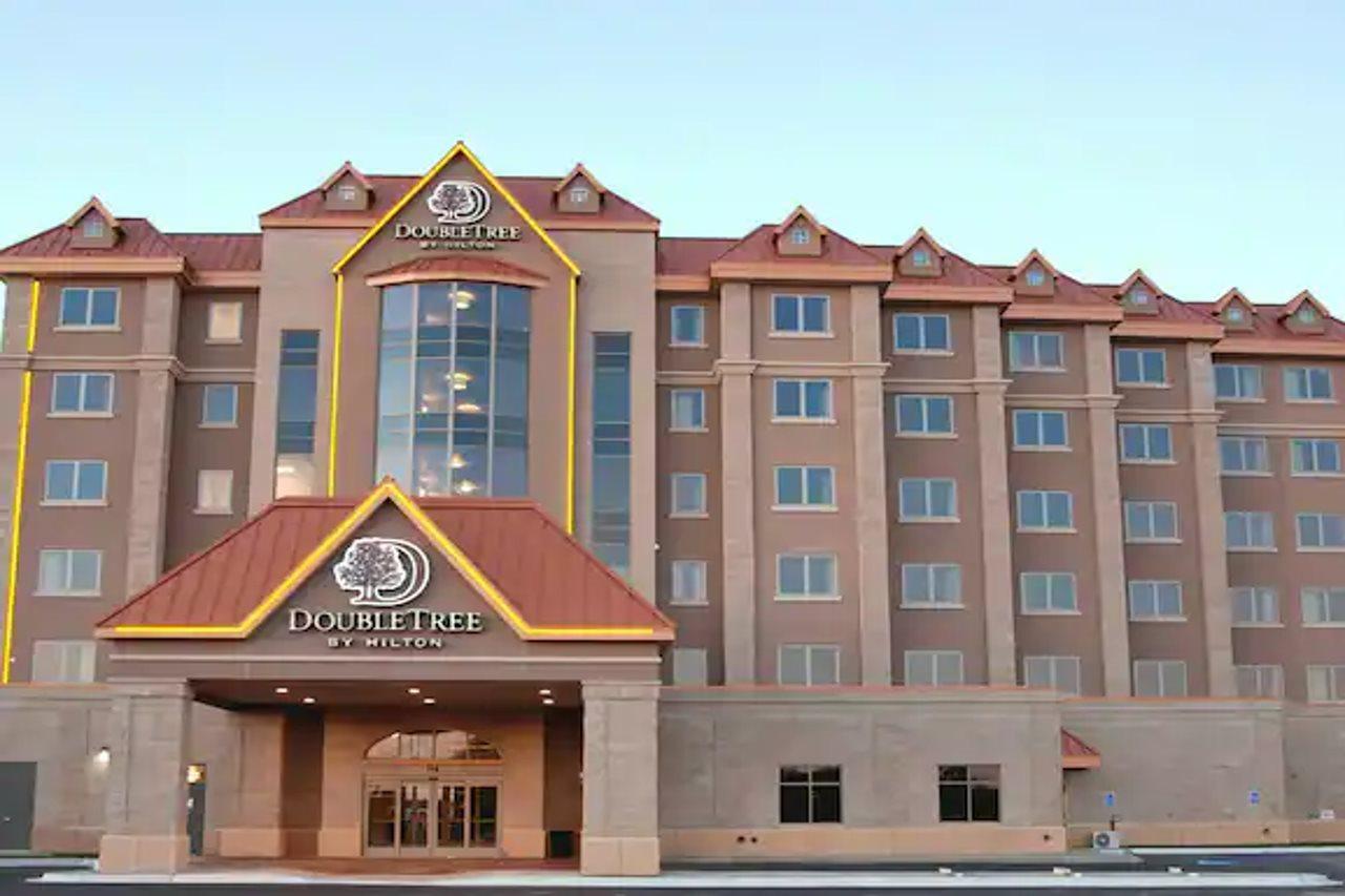 Hotel Doubletree By Hilton Bemidji Extérieur photo