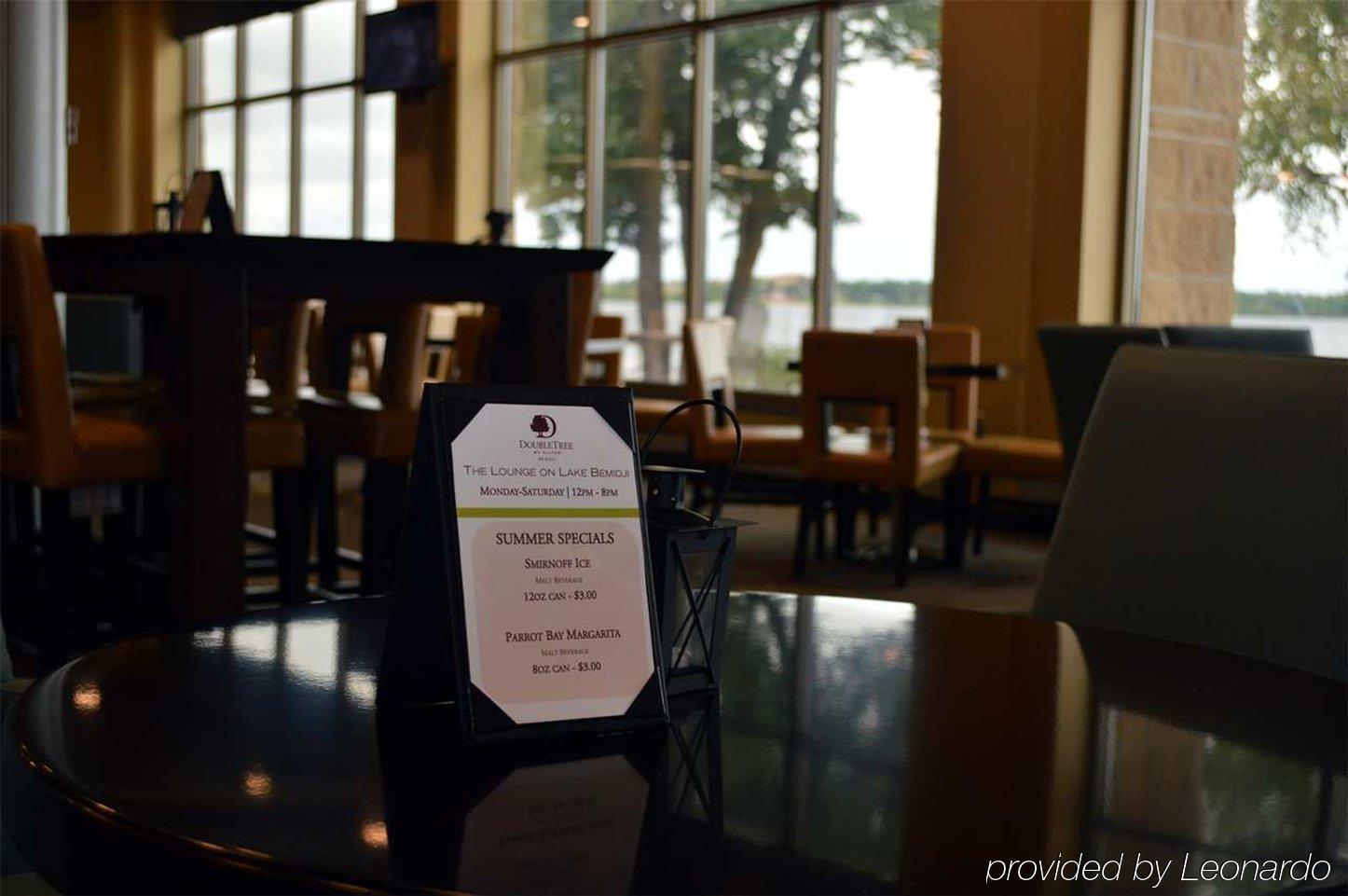 Hotel Doubletree By Hilton Bemidji Extérieur photo