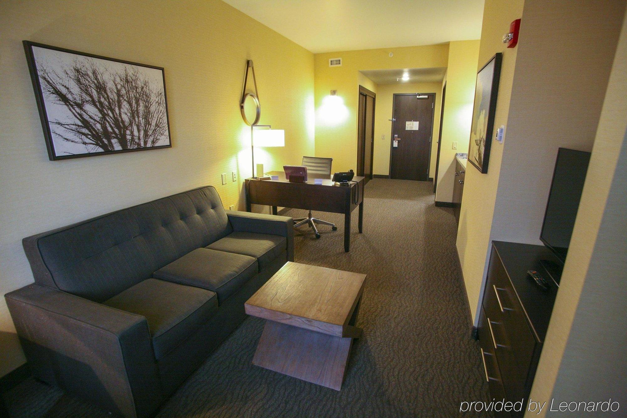 Hotel Doubletree By Hilton Bemidji Extérieur photo
