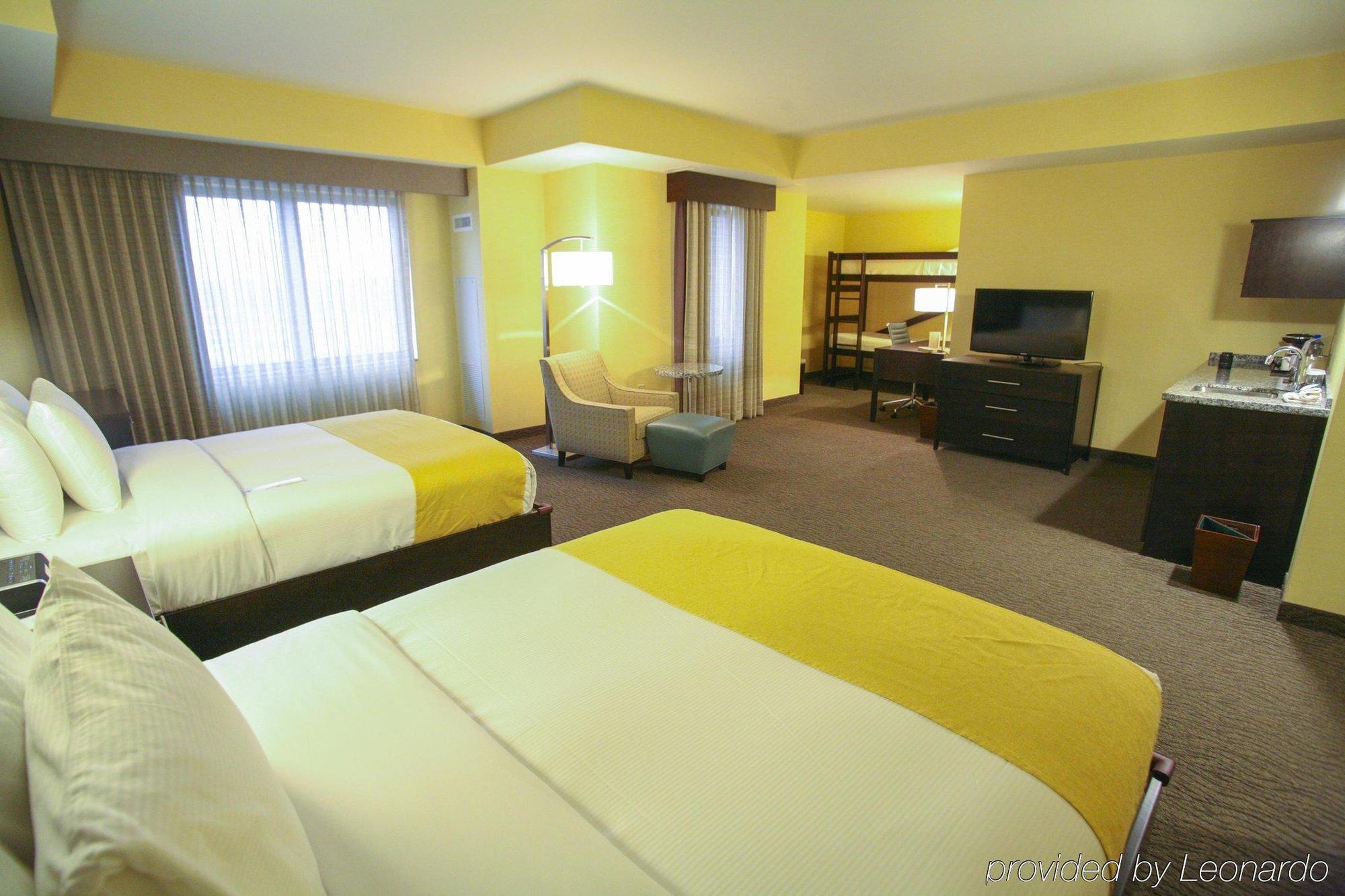 Hotel Doubletree By Hilton Bemidji Extérieur photo