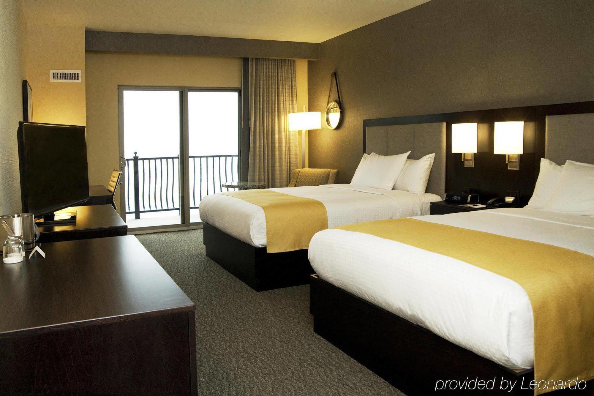 Hotel Doubletree By Hilton Bemidji Extérieur photo